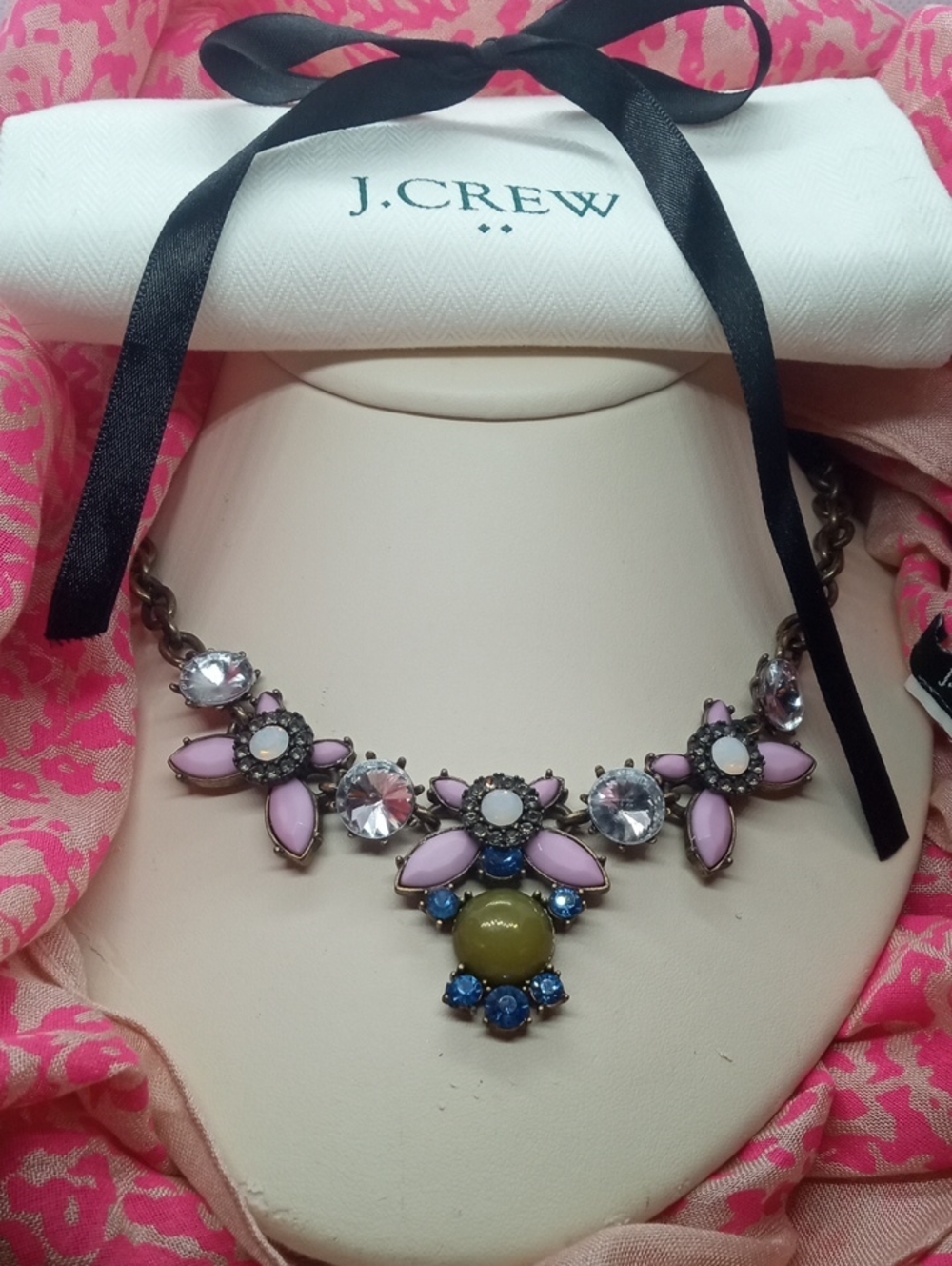 J.CREW CHUNKY RHINESTONE NECKLACE